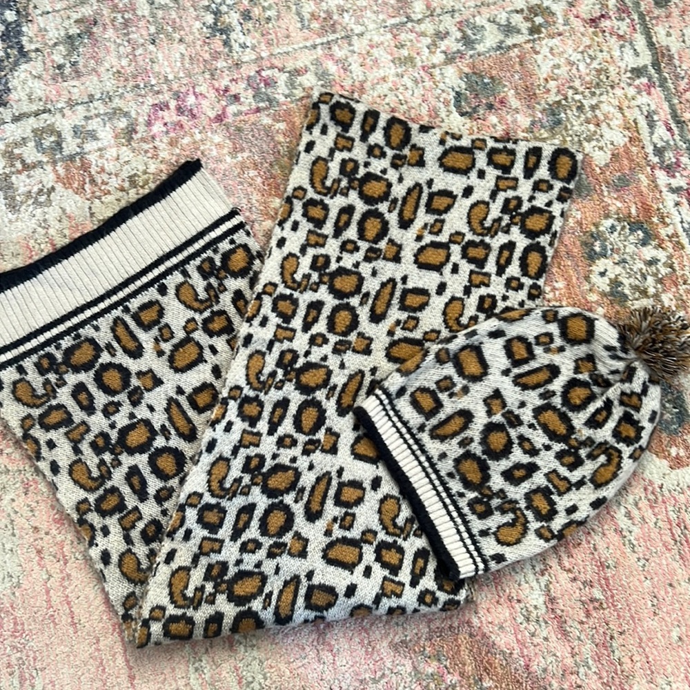 Matching Leopard Scarf & Hat Set